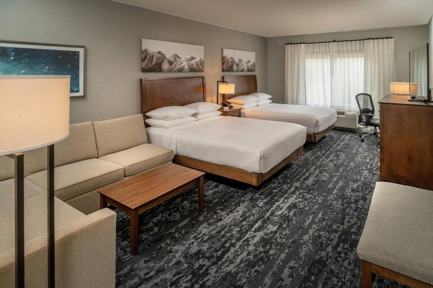 Delta Hotels By Marriott Huntington Mall Barboursville Esterno foto