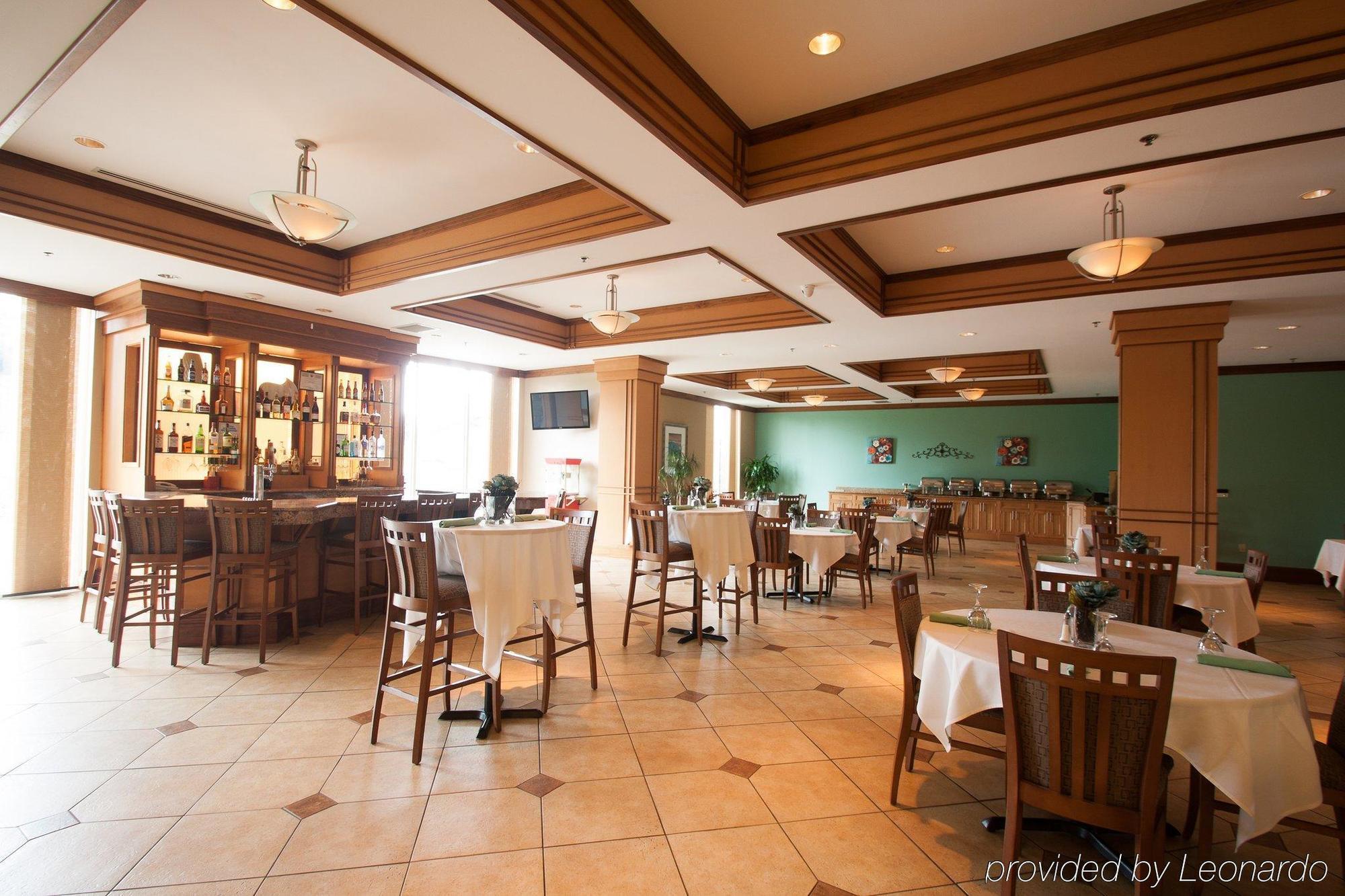 Delta Hotels By Marriott Huntington Mall Barboursville Esterno foto