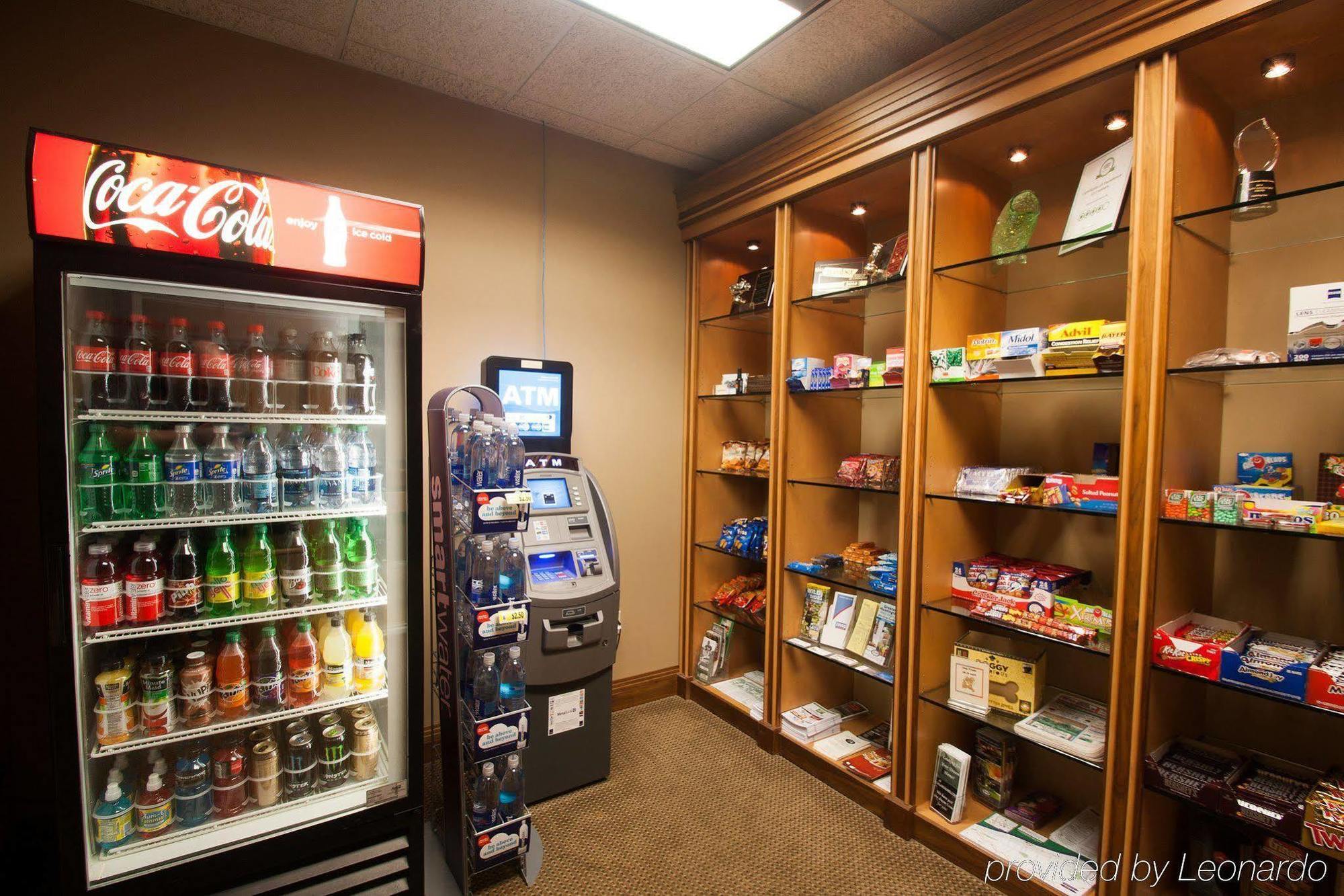 Delta Hotels By Marriott Huntington Mall Barboursville Esterno foto